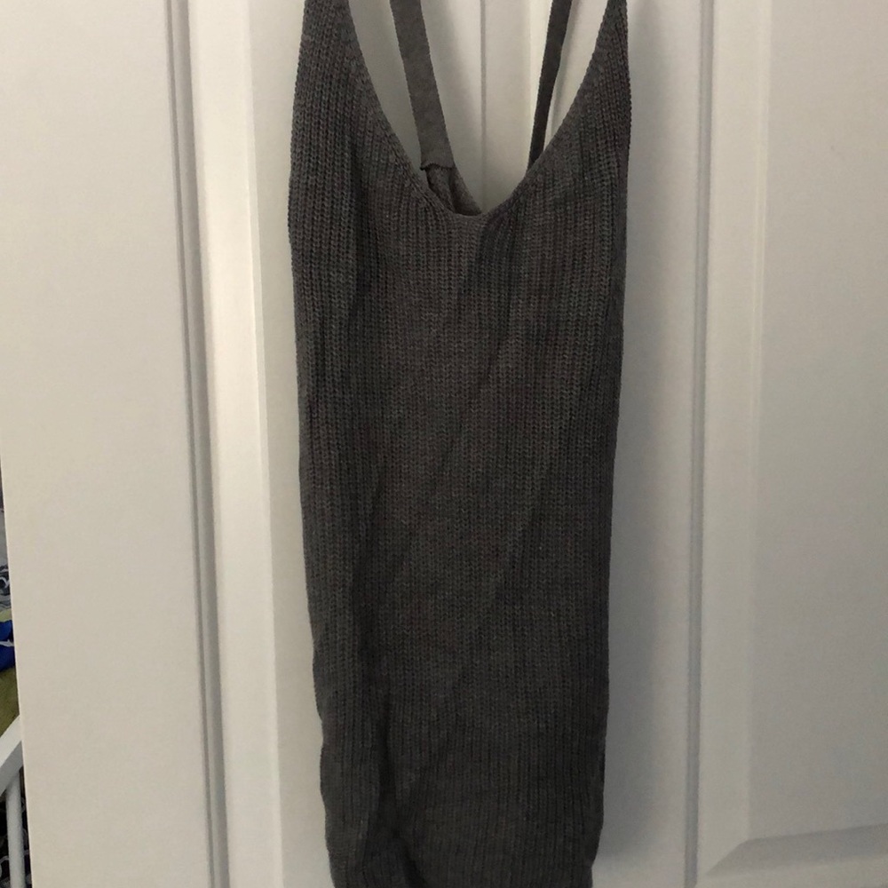 Gray knit cross back shirt - Picture 1 of 2